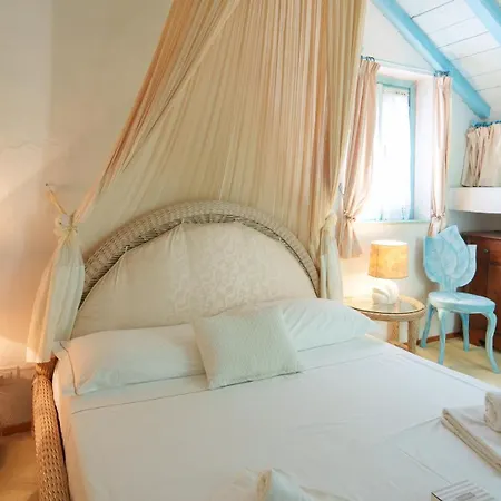Villa Serena: Seaviewprivate Pool-golfo Aranci *
